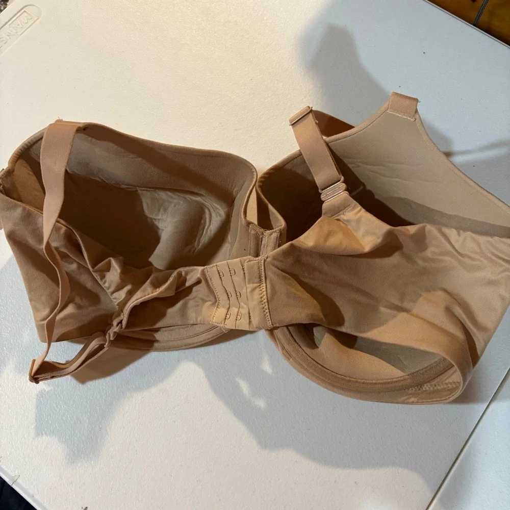 Auden The Superstar Lightly Lined Full Coverage T-Shirt‎ Bra Beige 40DDD NEW